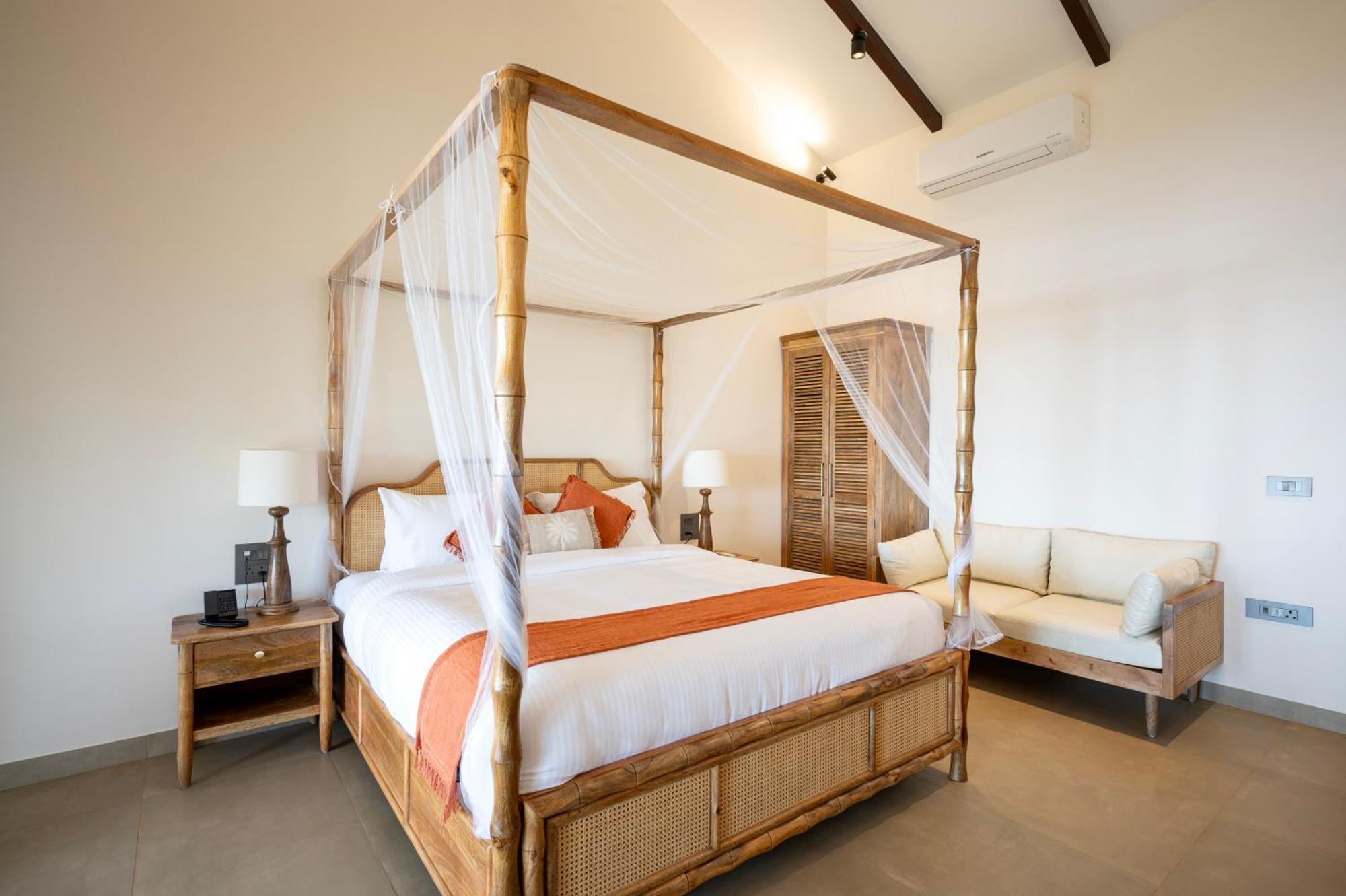 Palma Beach Resort Мандрем Экстерьер фото