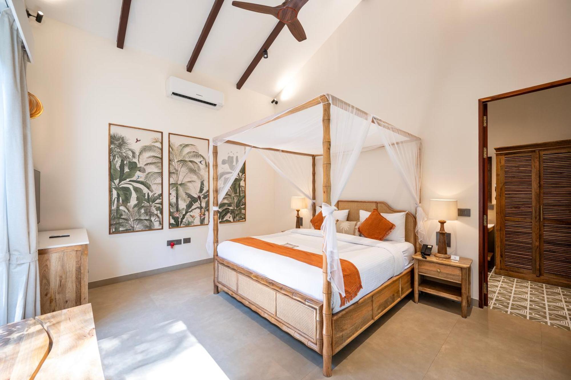Palma Beach Resort Мандрем Экстерьер фото